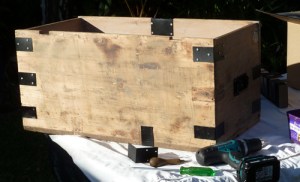 Attaching the 12 new metal brackets Attaching the 12 new metal brackets