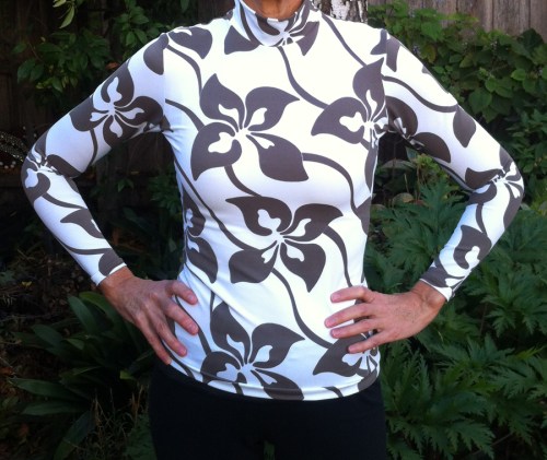 Front view of the finished rash vest